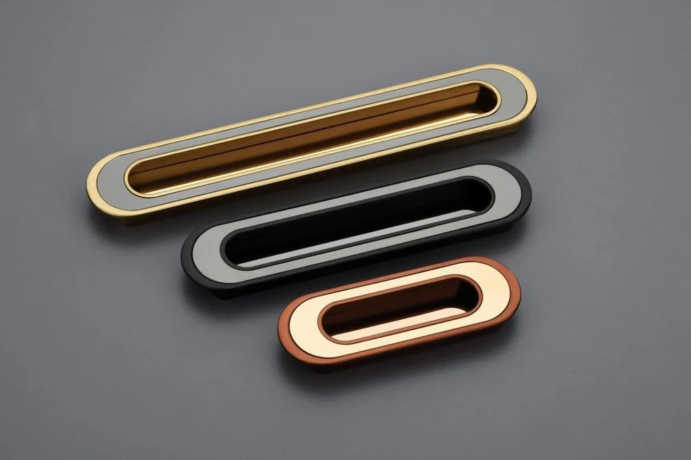 CENTRE HARDWARE CONCEALED Handle 703